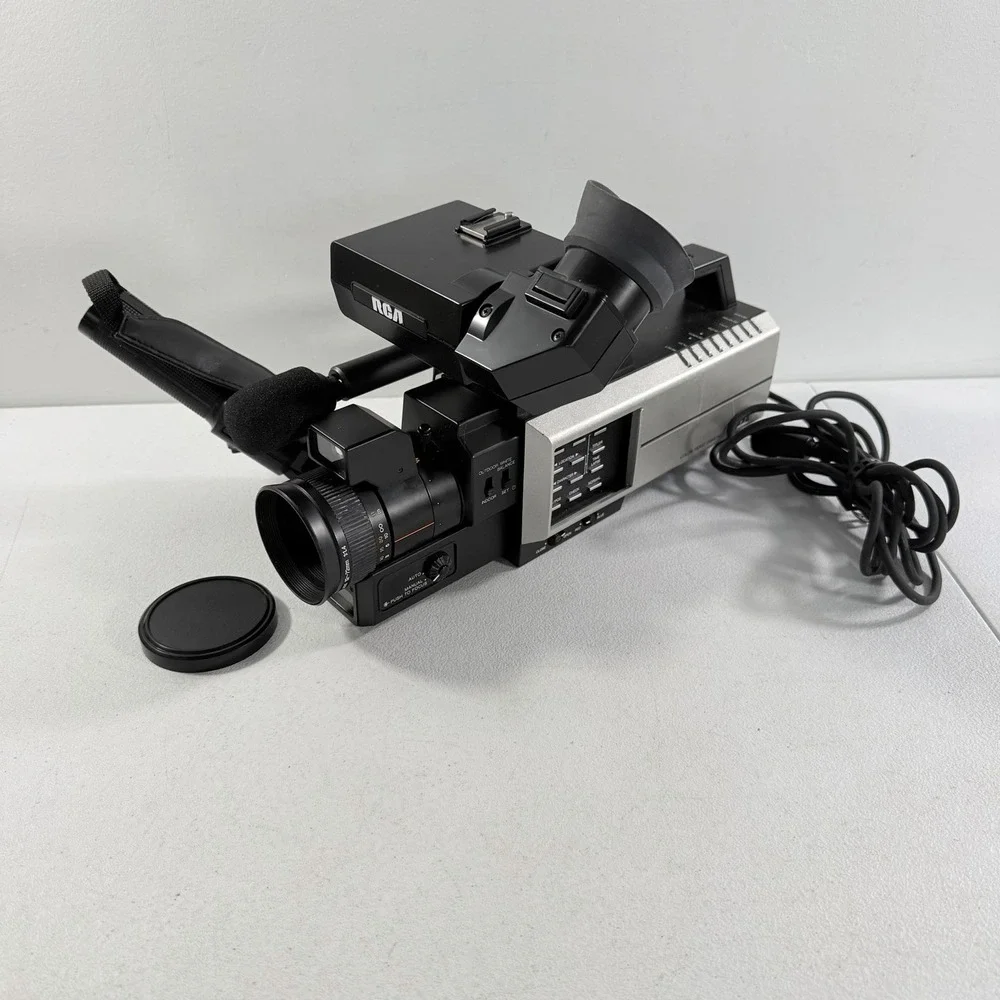 Vintage RCA CC017 SelectaVision Color Video Camera W/ Viewfinder UNTESTED‎
